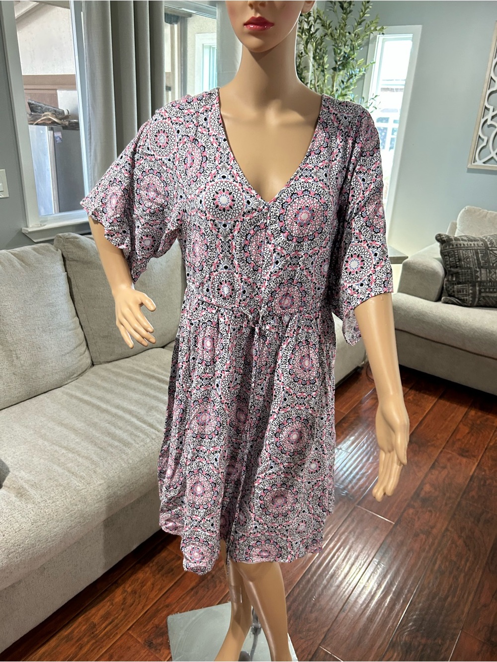 Torrid size 1 Women’s Pink Patterned V-Neck Swim Cover-Up Dress